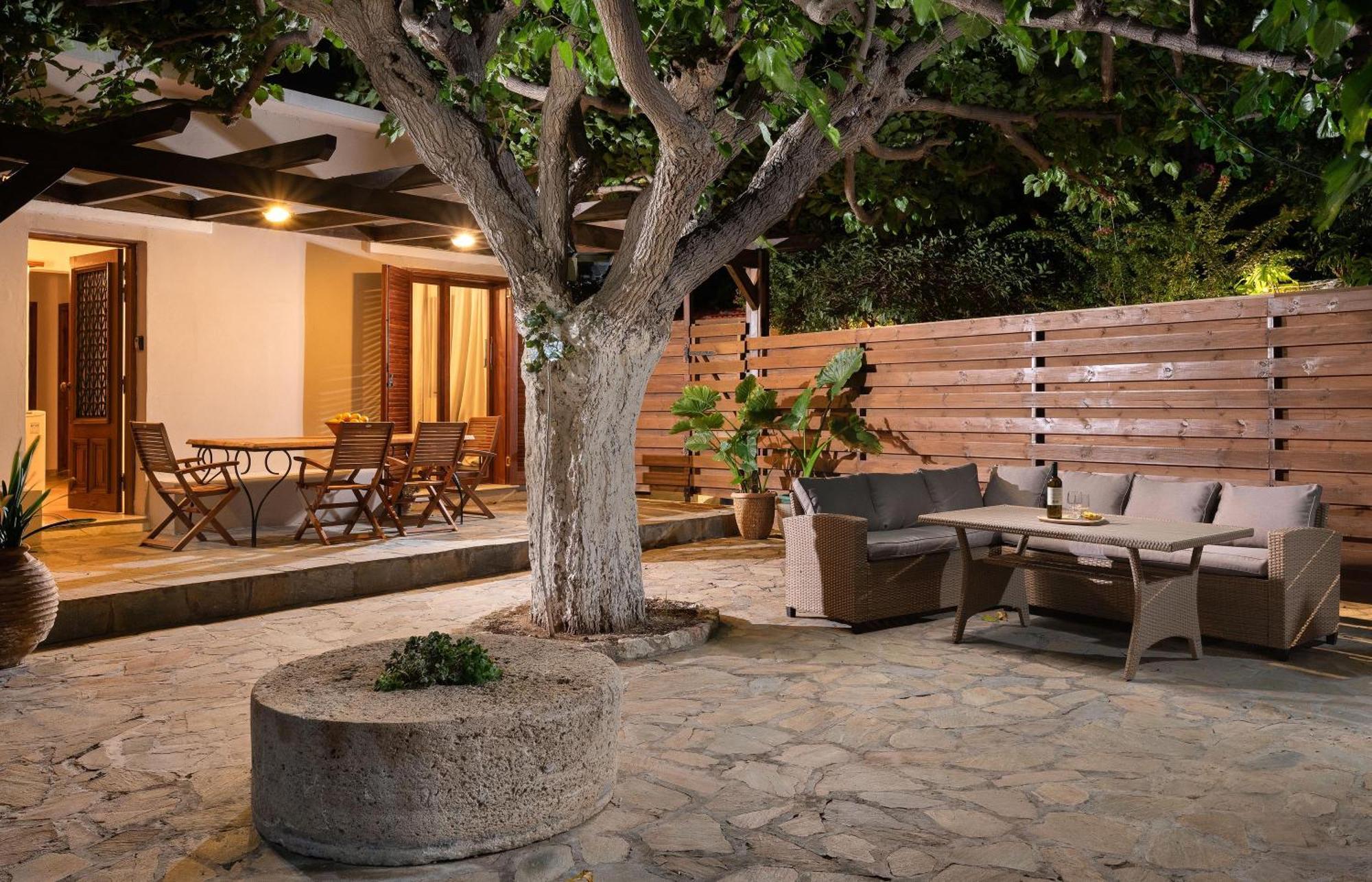 Ariadni Apartments 法里拉基 外观 照片